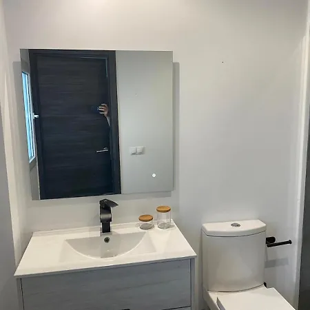 Gran Casa Cerca De La Playa Con 3 En Pedregalejo Holiday home Malaga