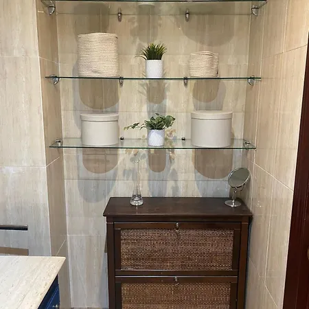 Gran Casa Cerca De La Playa Con 3 En Pedregalejo Malaga