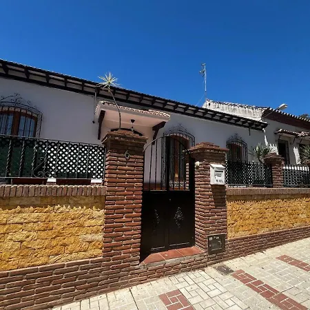 Gran Casa Cerca De La Playa Con 3 En Pedregalejo Holiday home Malaga