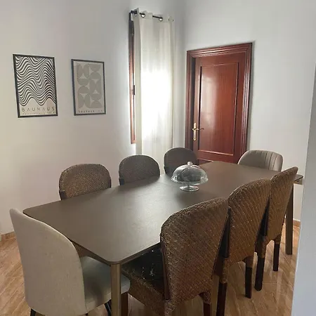 Holiday home Gran Casa Cerca De La Playa Con 3 En Pedregalejo Malaga