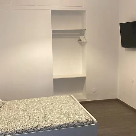 Gran Casa Cerca De La Playa Con 3 En Pedregalejo Malaga